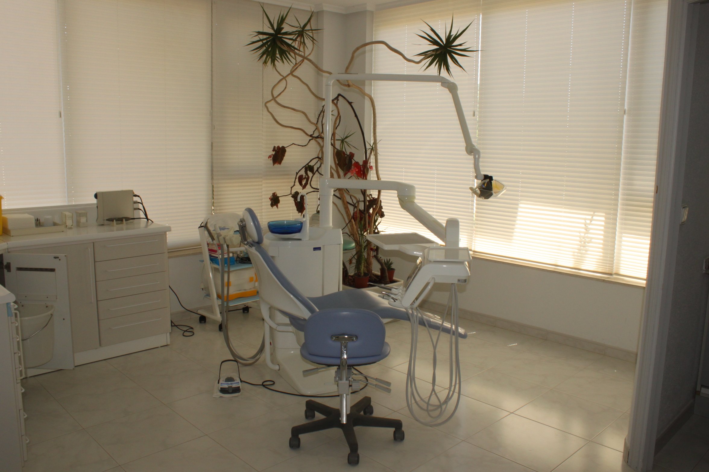 Clinica dental Judith Bartolome en Camarzana de Tera a 20 minutos de Benavente